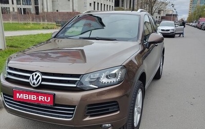Volkswagen Touareg III, 2011 год, 2 100 000 рублей, 1 фотография