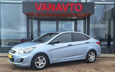 Hyundai Solaris II рестайлинг, 2012 год, 740 000 рублей, 1 фотография