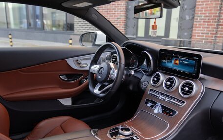 Mercedes-Benz C-Класс, 2018 год, 4 250 000 рублей, 8 фотография