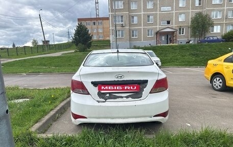 Hyundai Solaris II рестайлинг, 2015 год, 425 000 рублей, 7 фотография