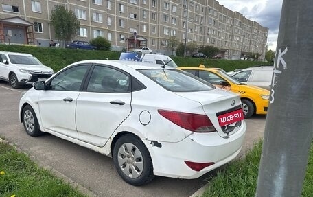 Hyundai Solaris II рестайлинг, 2015 год, 425 000 рублей, 8 фотография