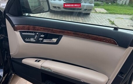 Mercedes-Benz S-Класс, 2009 год, 1 300 000 рублей, 13 фотография