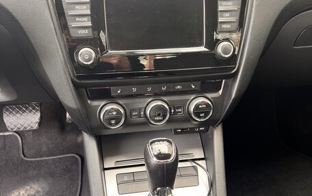 Skoda Octavia, 2017 год, 1 900 000 рублей, 14 фотография