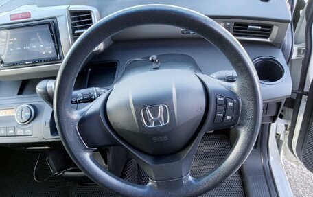 Honda Freed I, 2011 год, 1 390 000 рублей, 6 фотография