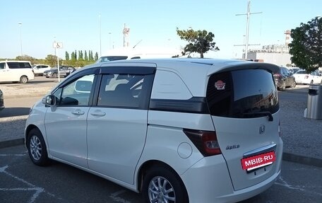 Honda Freed I, 2011 год, 1 390 000 рублей, 4 фотография