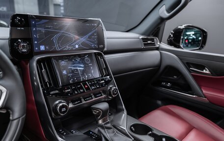Lexus LX, 2024 год, 15 100 000 рублей, 13 фотография