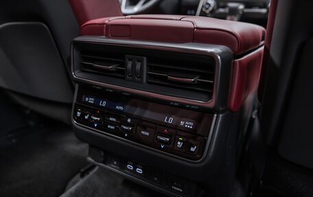 Lexus LX, 2024 год, 15 100 000 рублей, 23 фотография