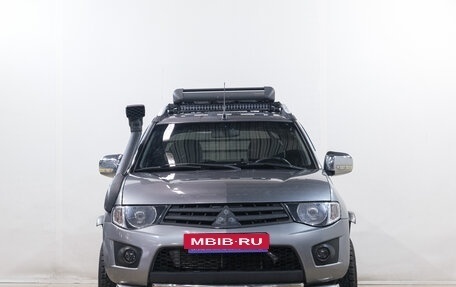 Mitsubishi L200 IV рестайлинг, 2013 год, 1 549 000 рублей, 2 фотография