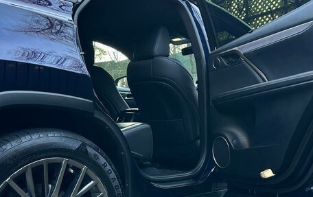 Lexus RX IV рестайлинг, 2018 год, 4 400 000 рублей, 4 фотография