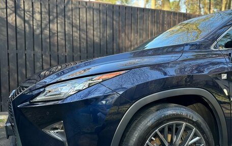 Lexus RX IV рестайлинг, 2018 год, 4 400 000 рублей, 7 фотография