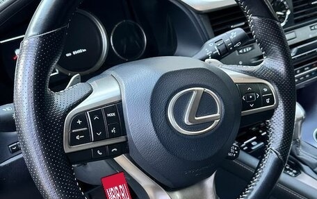 Lexus RX IV рестайлинг, 2018 год, 4 400 000 рублей, 24 фотография