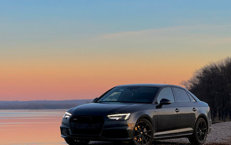 Audi A4, 2017 год, 2 900 000 рублей, 13 фотография