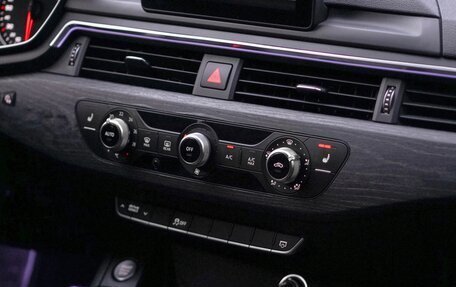 Audi A4, 2017 год, 2 900 000 рублей, 15 фотография