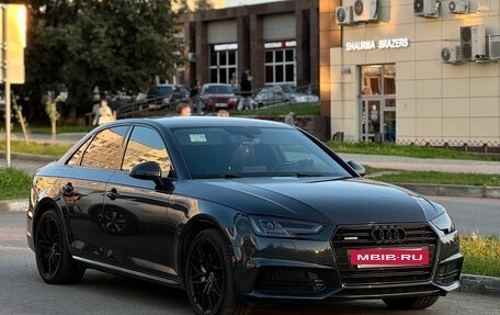 Audi A4, 2017 год, 2 900 000 рублей, 6 фотография