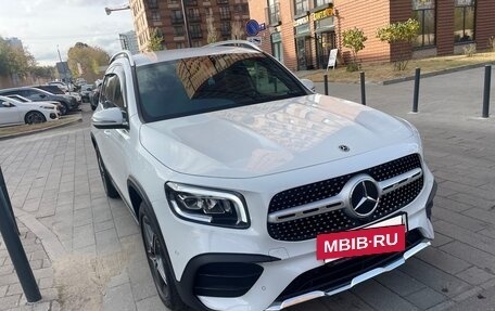 Mercedes-Benz GLB, 2021 год, 4 600 000 рублей, 11 фотография