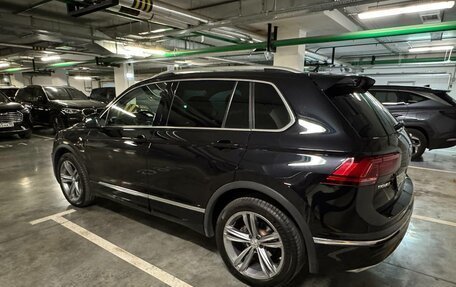 Volkswagen Tiguan II, 2018 год, 3 100 000 рублей, 9 фотография