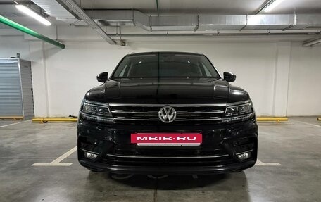 Volkswagen Tiguan II, 2018 год, 3 100 000 рублей, 5 фотография