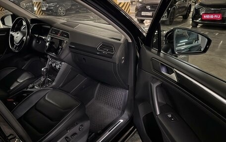 Volkswagen Tiguan II, 2018 год, 3 100 000 рублей, 8 фотография