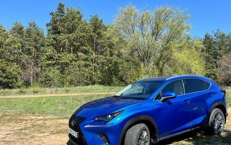 Lexus NX I, 2018 год, 2 600 000 рублей, 7 фотография