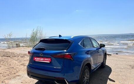 Lexus NX I, 2018 год, 2 600 000 рублей, 3 фотография
