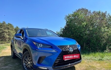 Lexus NX I, 2018 год, 2 600 000 рублей, 9 фотография