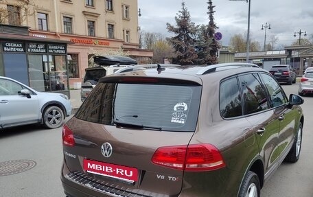 Volkswagen Touareg III, 2011 год, 2 100 000 рублей, 3 фотография