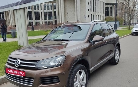 Volkswagen Touareg III, 2011 год, 2 100 000 рублей, 6 фотография