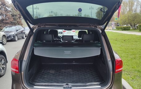 Volkswagen Touareg III, 2011 год, 2 100 000 рублей, 15 фотография