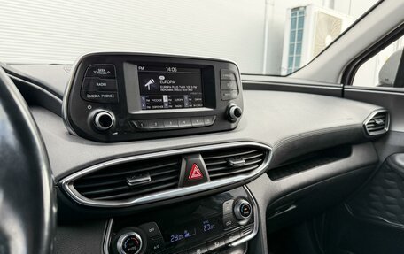 Hyundai Santa Fe IV, 2018 год, 2 485 000 рублей, 12 фотография