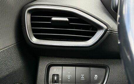 Hyundai Santa Fe IV, 2018 год, 2 485 000 рублей, 15 фотография