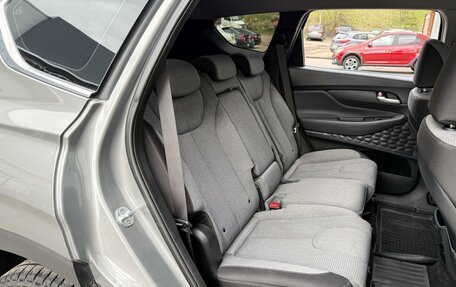 Hyundai Santa Fe IV, 2018 год, 2 485 000 рублей, 7 фотография