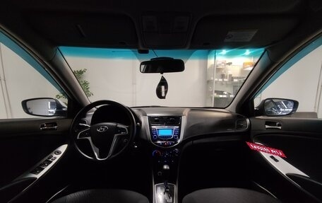 Hyundai Solaris II рестайлинг, 2012 год, 890 000 рублей, 8 фотография
