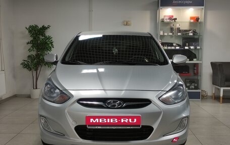 Hyundai Solaris II рестайлинг, 2012 год, 890 000 рублей, 3 фотография