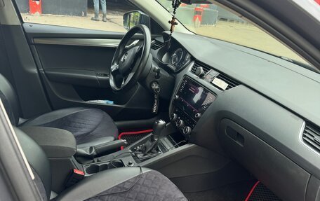 Skoda Octavia, 2018 год, 2 080 000 рублей, 14 фотография