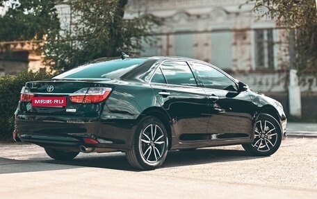 Toyota Camry, 2017 год, 2 700 000 рублей, 5 фотография