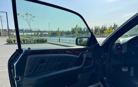 Mercedes-Benz CL-Класс, 1998 год, 1 900 000 рублей, 9 фотография