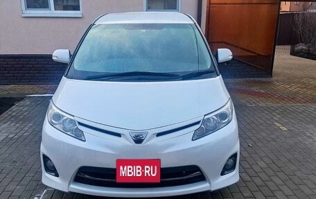 Toyota Estima III рестайлинг -2, 2011 год, 2 050 000 рублей, 20 фотография