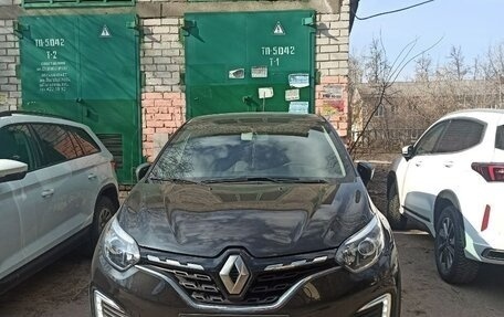 Renault Kaptur I рестайлинг, 2020 год, 1 650 000 рублей, 5 фотография