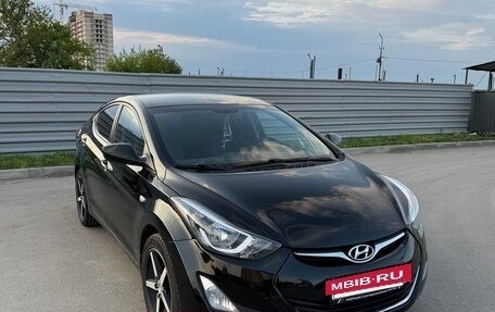 Hyundai Elantra V, 2014 год, 1 240 000 рублей, 2 фотография