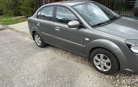 KIA Rio II, 2010 год, 450 000 рублей, 2 фотография
