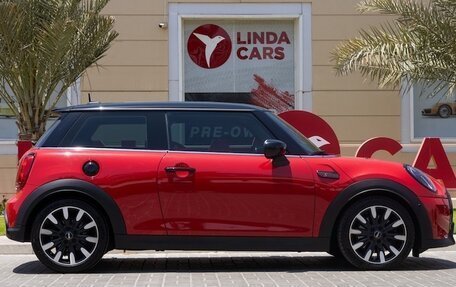 MINI Countryman II (F60), 2022 год, 3 080 000 рублей, 3 фотография