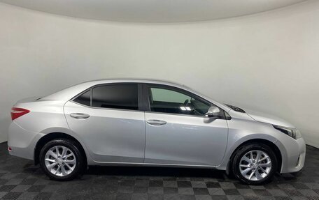 Toyota Corolla, 2014 год, 1 270 000 рублей, 4 фотография