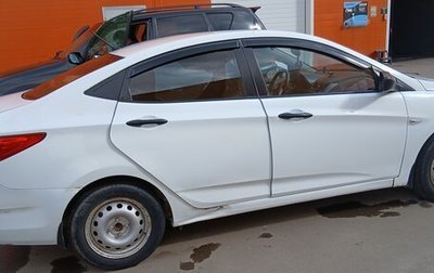 Hyundai Solaris II рестайлинг, 2014 год, 740 000 рублей, 1 фотография