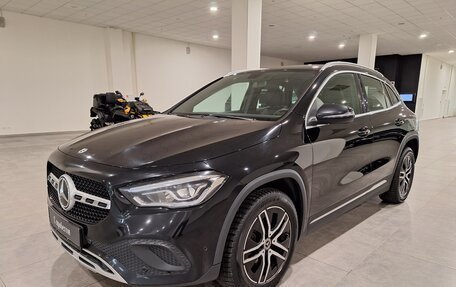 Mercedes-Benz GLA, 2020 год, 2 800 000 рублей, 1 фотография
