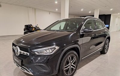 Mercedes-Benz GLA, 2020 год, 2 800 000 рублей, 1 фотография