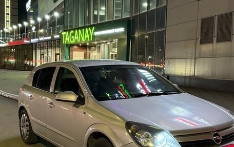 Opel Astra H, 2004 год, 430 000 рублей, 4 фотография