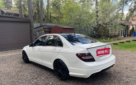 Mercedes-Benz C-Класс, 2012 год, 1 650 000 рублей, 10 фотография