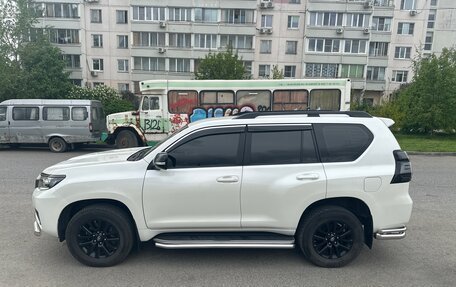 Toyota Land Cruiser Prado 150 рестайлинг 2, 2020 год, 5 450 000 рублей, 2 фотография