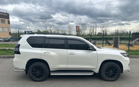 Toyota Land Cruiser Prado 150 рестайлинг 2, 2020 год, 5 450 000 рублей, 4 фотография