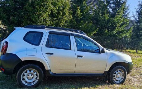 Renault Duster I рестайлинг, 2018 год, 990 000 рублей, 4 фотография